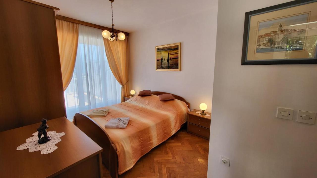 Villa Apartments Mate Cebalo ルンバルダ エクステリア 写真